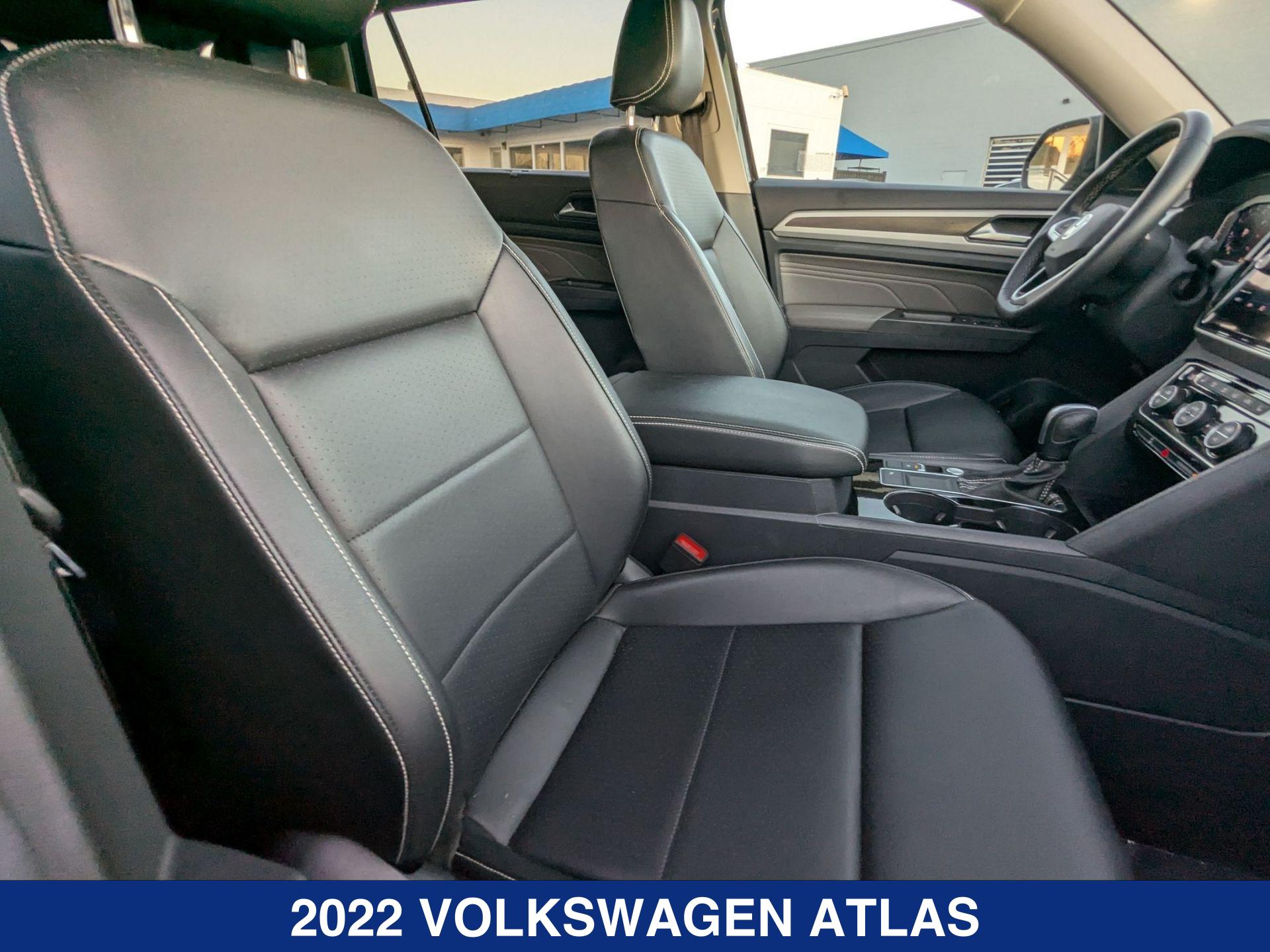 2022 Volkswagen Atlas SE Technology photo 26