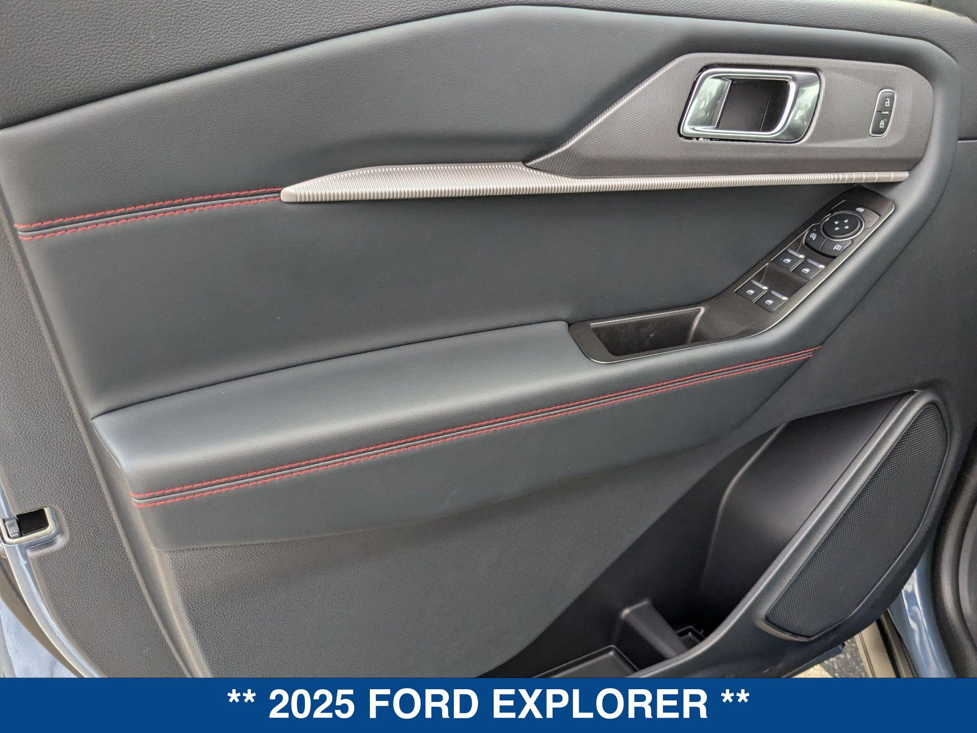 2025 Ford Explorer ST ST-Line photo 13