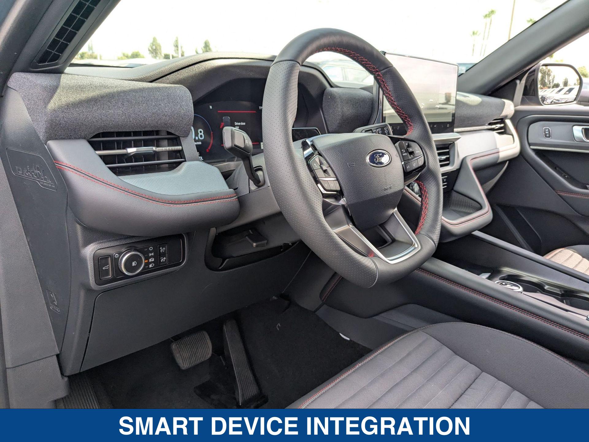 2025 Ford Explorer ST ST-Line photo 14