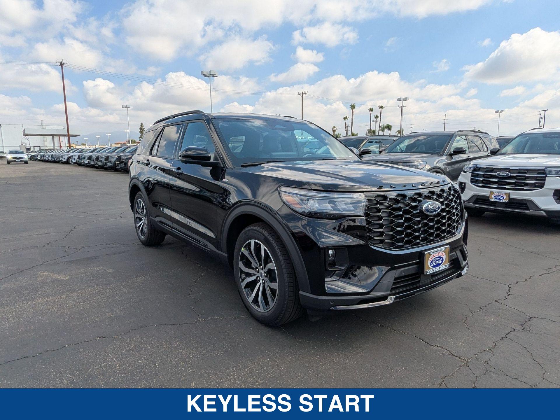 2025 Ford Explorer ST ST-Line photo 10