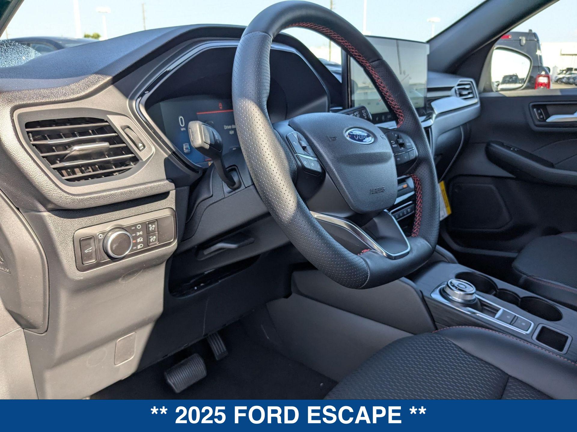 2025 Ford Escape ST-Line photo 14