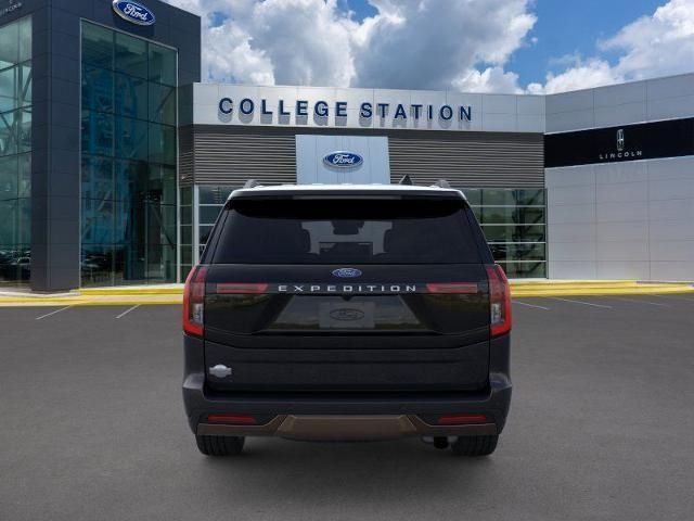 2025 Ford Expedition King Ranch photo 4