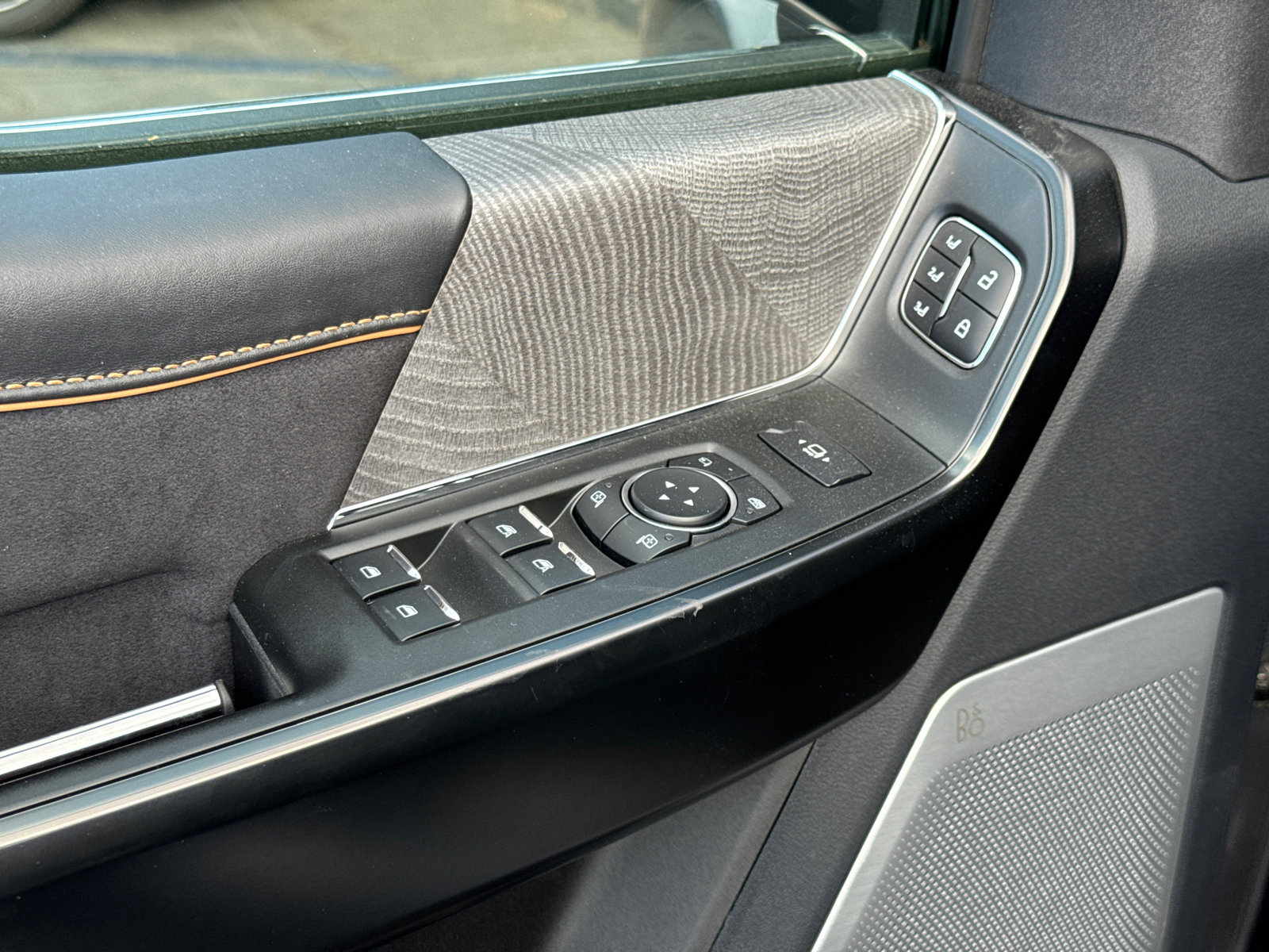 2024 Ford F-250 Platinum photo 26