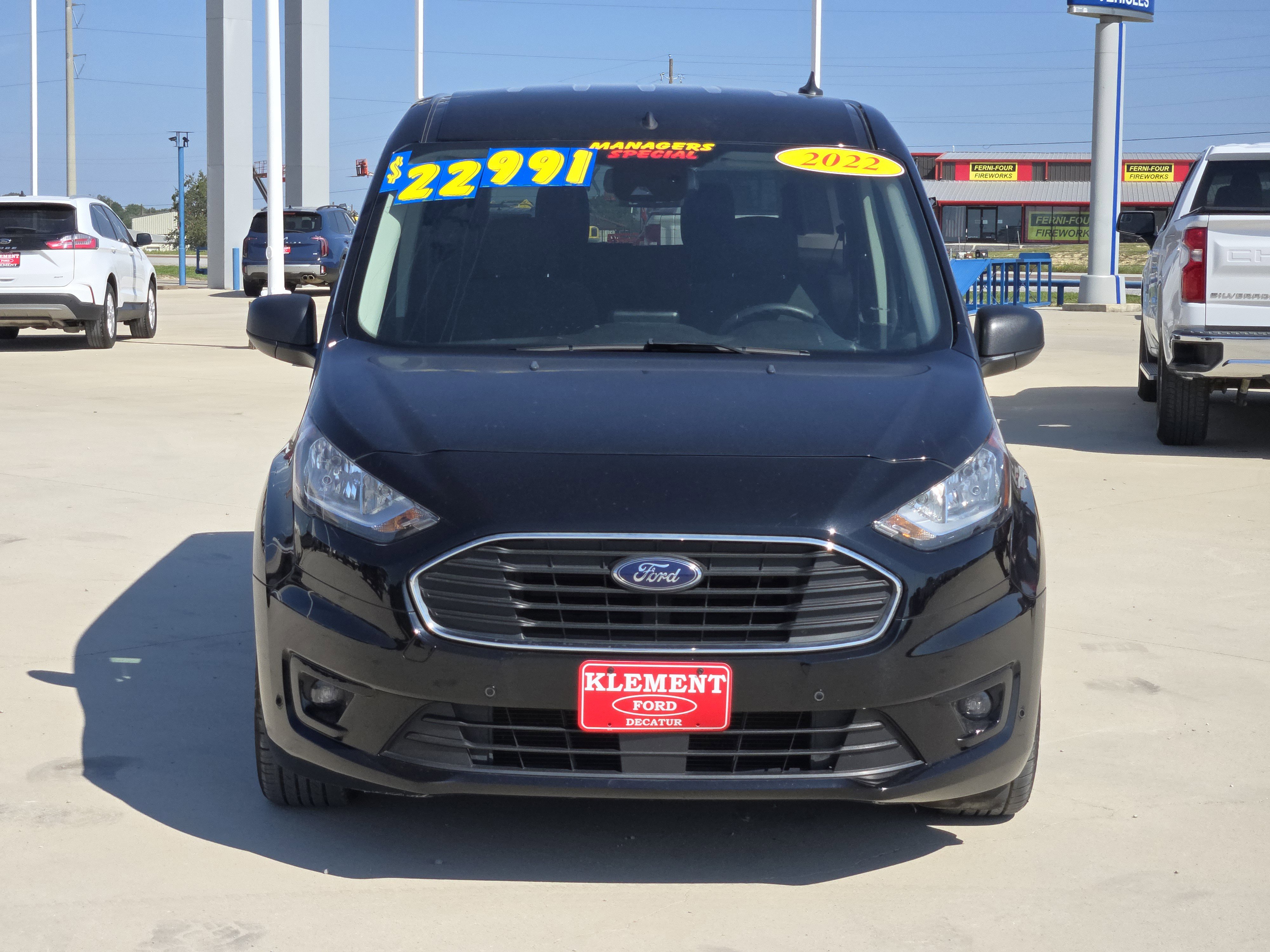 2022 Ford Transit XLT photo 2