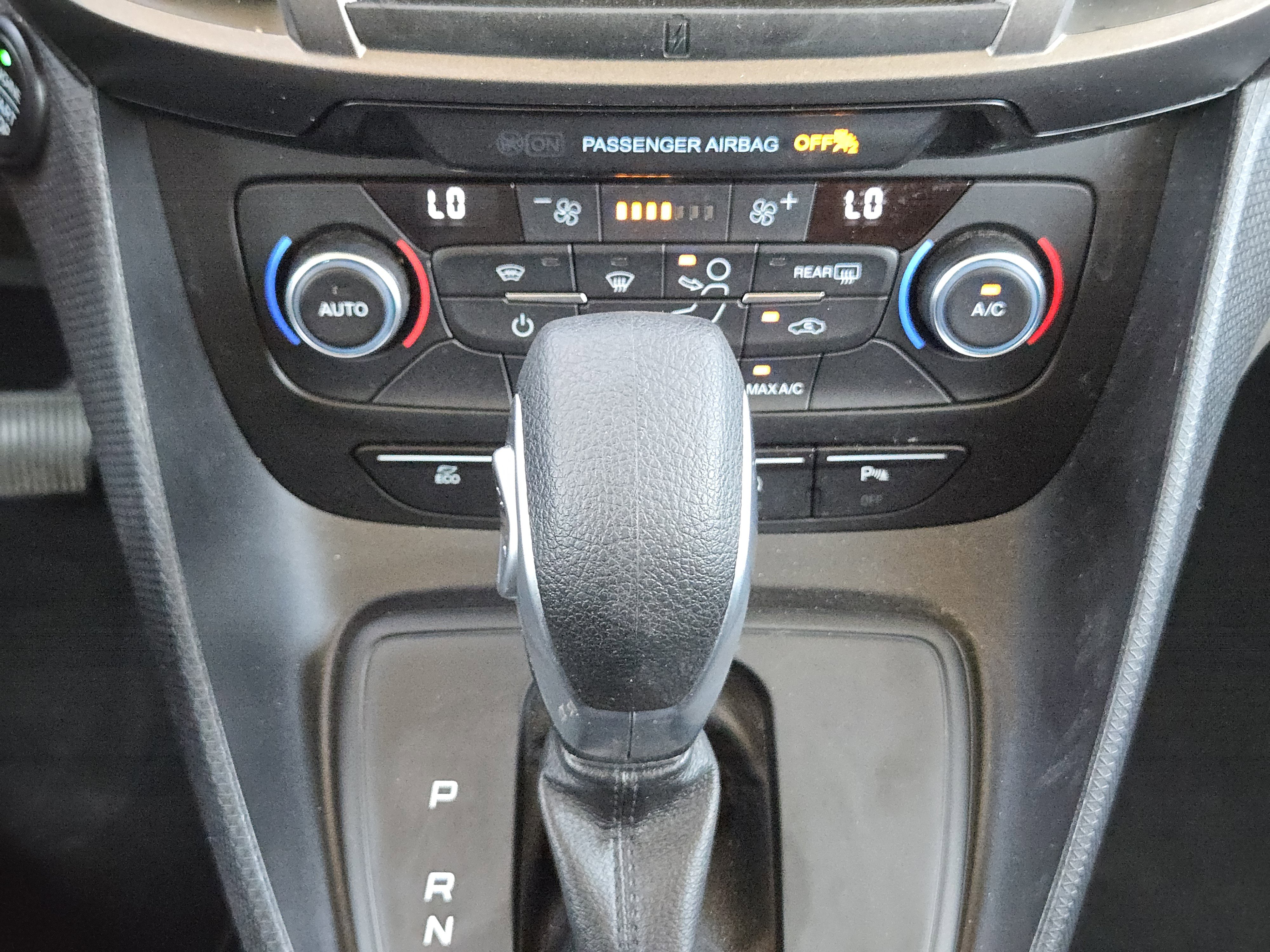 2022 Ford Transit XLT photo 17