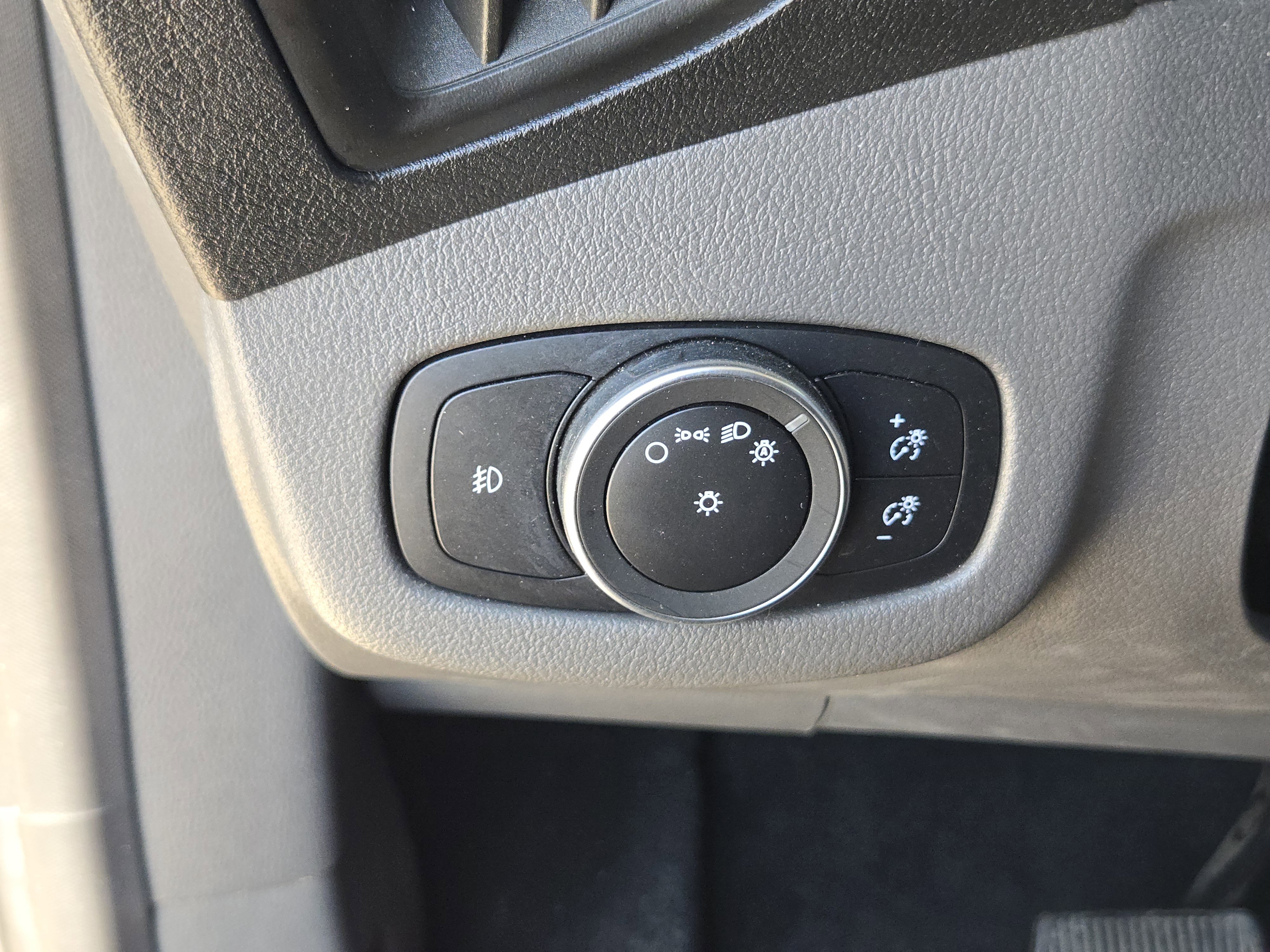 2022 Ford Transit XLT photo 19