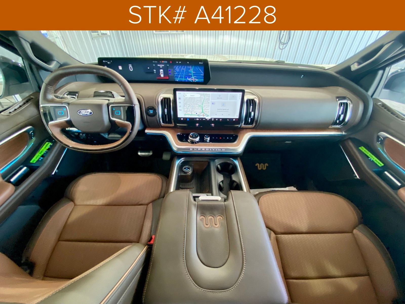 2025 Ford Expedition King Ranch photo 3