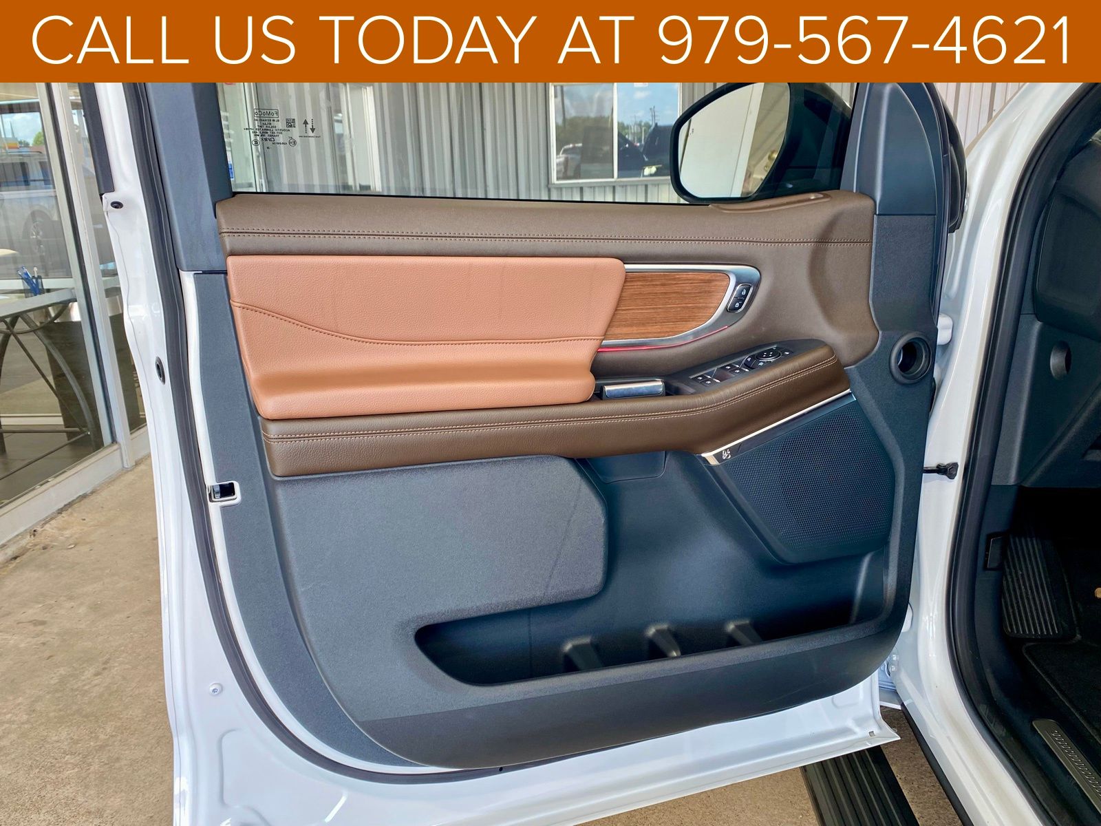 2025 Ford Expedition King Ranch photo 8