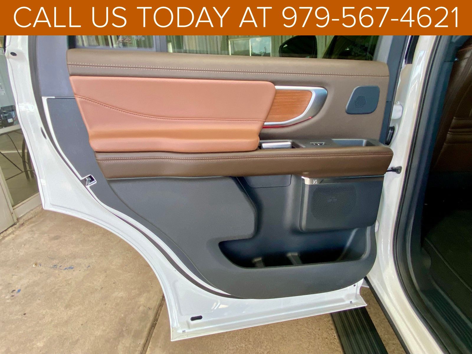 2025 Ford Expedition King Ranch photo 18