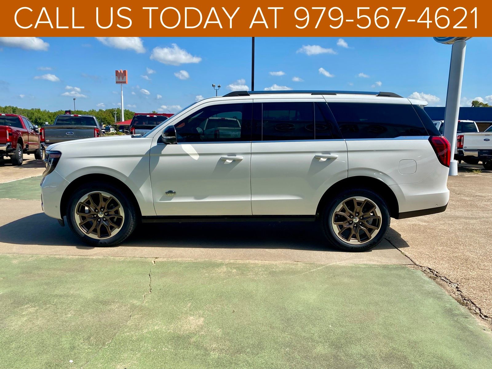 2025 Ford Expedition King Ranch photo 30