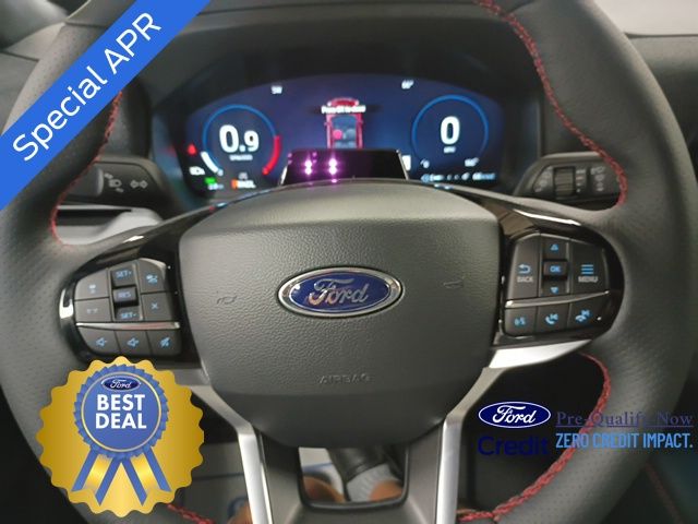 2025 Ford Explorer ST-Line photo 8