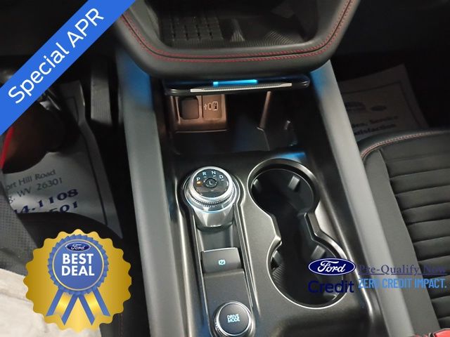 2025 Ford Explorer ST-Line photo 11