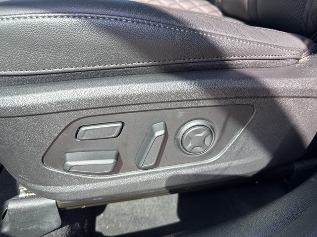 2023 Kia Sorento X-Line SX Prestige photo 18