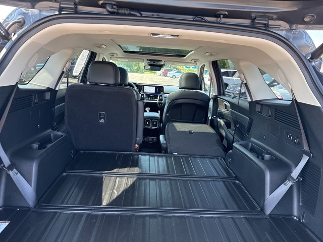 2023 Kia Sorento X-Line SX Prestige photo 24