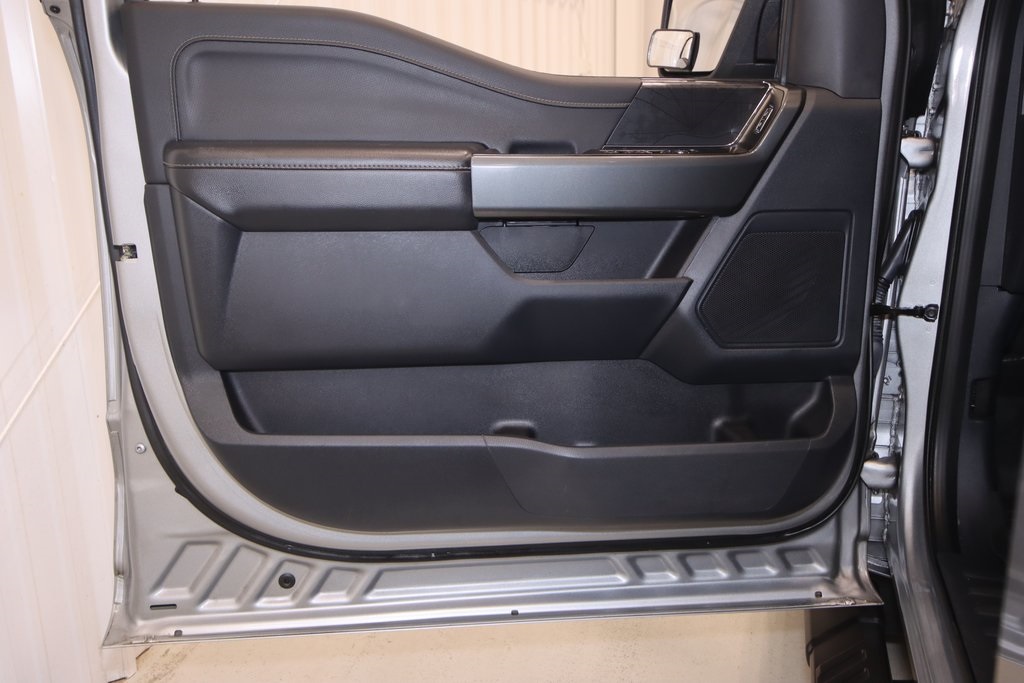 2022 Ford F-150 XLT photo 10