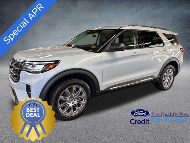 2025 Ford Explorer photo 2