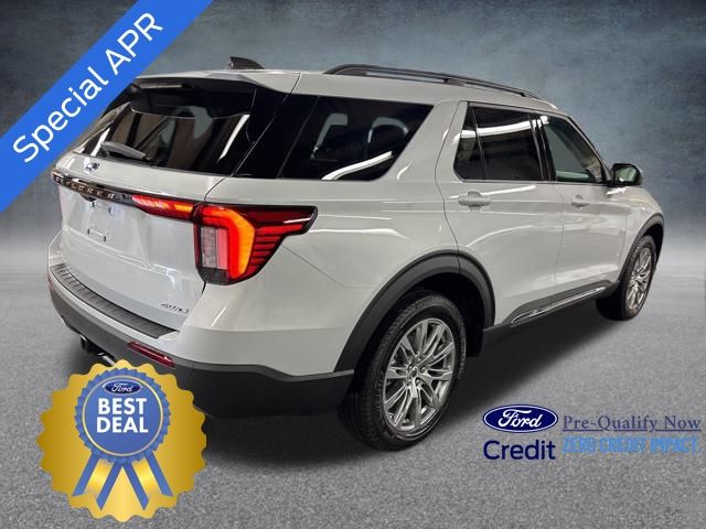 2025 Ford Explorer photo 4