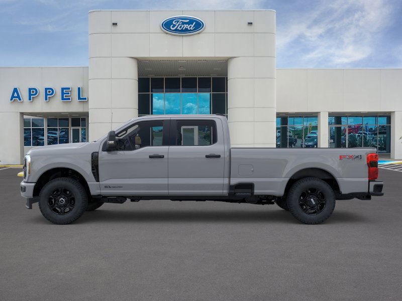 2026 Ford F-350 XL photo 4