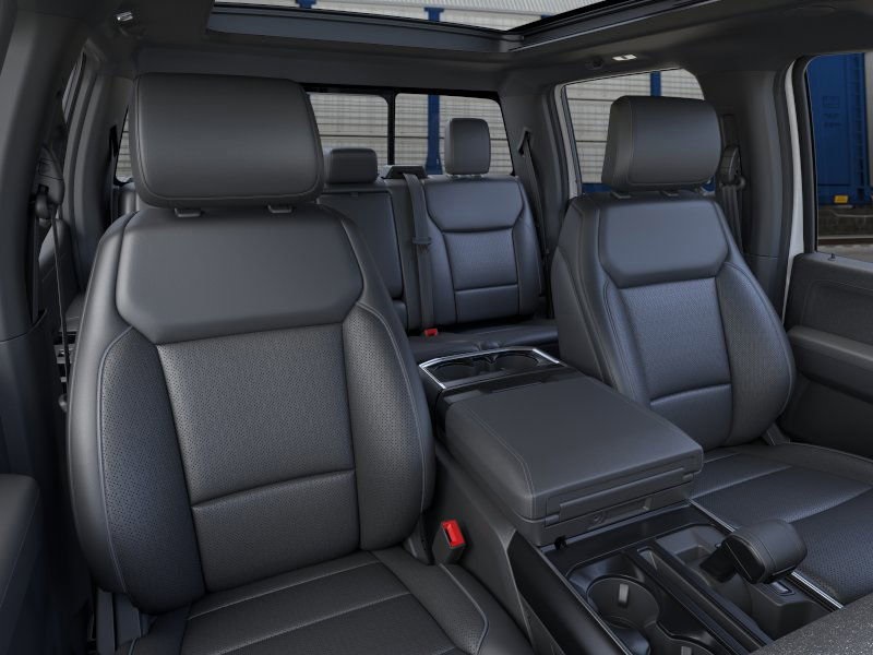2025 Ford F-150 Lariat photo 8