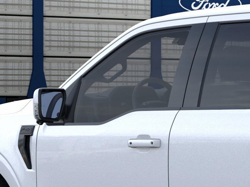2025 Ford F-150 Lariat photo 17