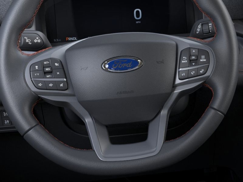 2025 Ford Explorer photo 7