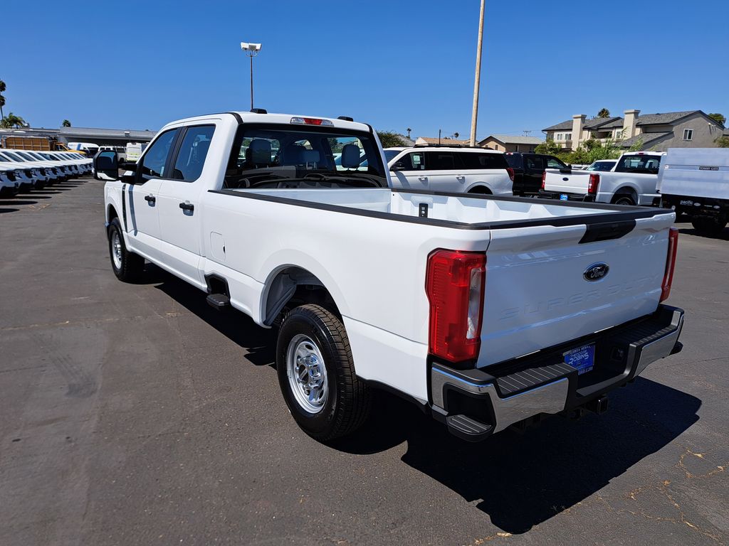 2026 Ford F-250 photo 5