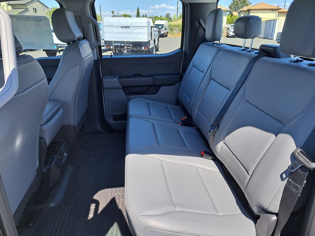 2026 Ford F-250 photo 12