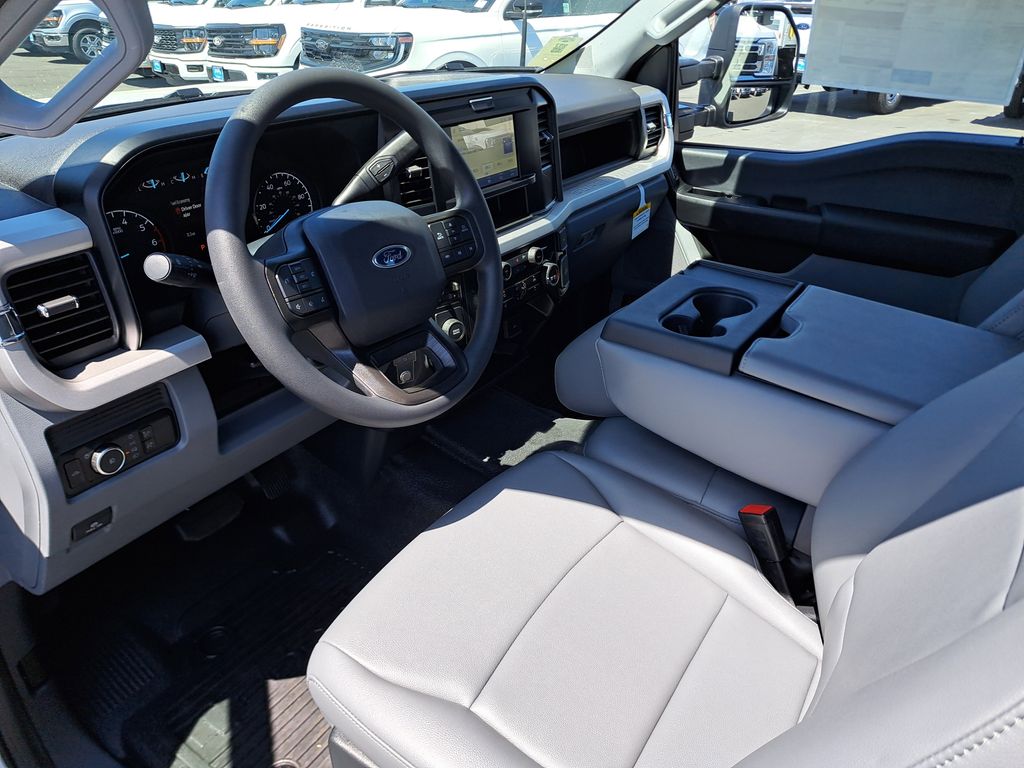 2026 Ford F-250 photo 14