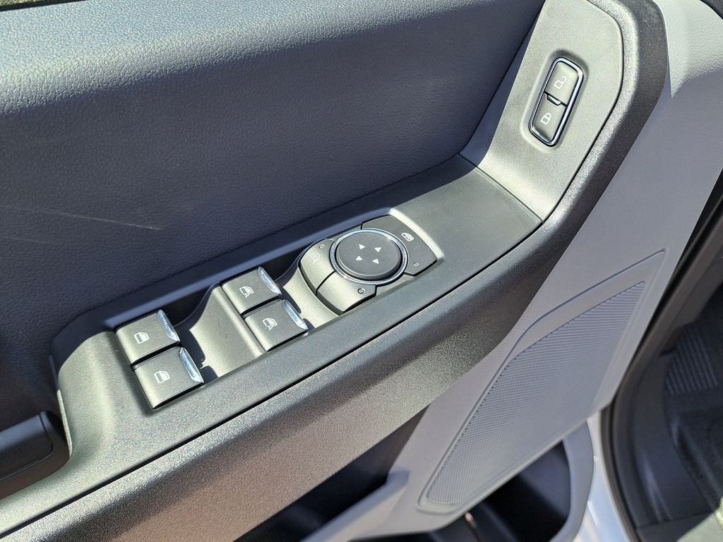 2026 Ford F-250 photo 17