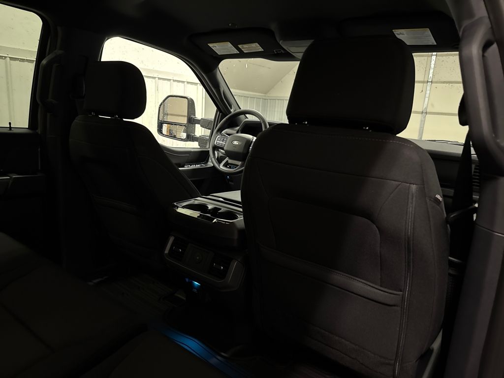 2025 Ford F-150 XLT photo 21