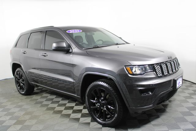 Used 2021 Jeep Grand Cherokee Laredo X with VIN 1C4RJFAG3MC776050 for sale in Kansas City