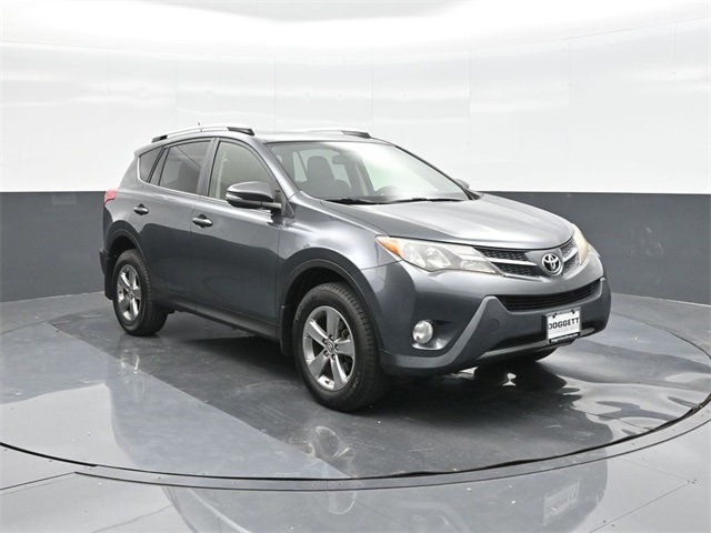 2015 Toyota RAV4 XLE photo 21