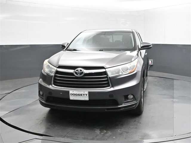 2015 Toyota Highlander LE photo 28