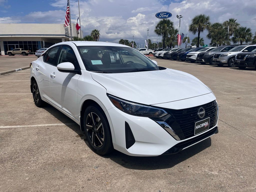 2025 Nissan Sentra SV photo 3