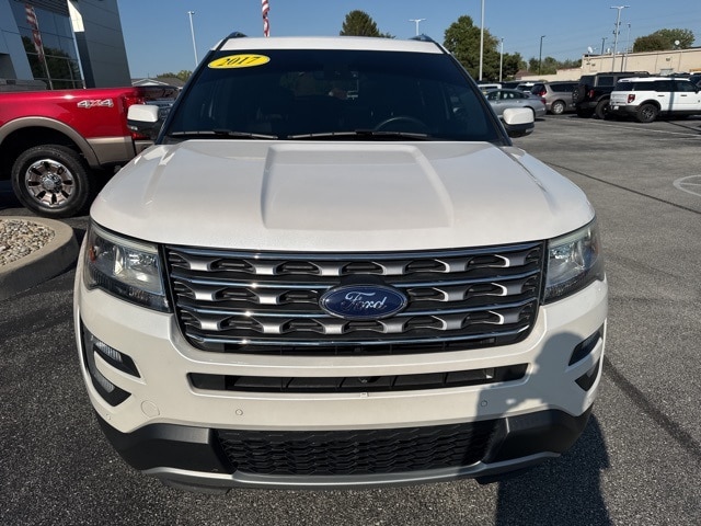 2017 Ford Explorer Limited photo 3