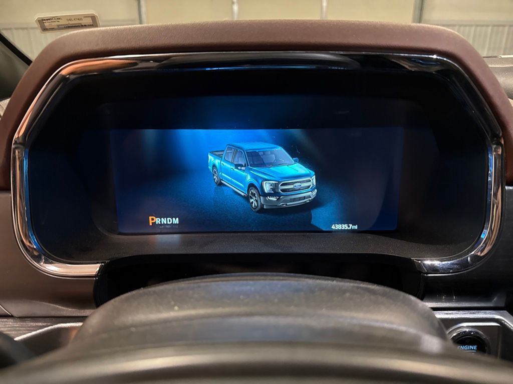 2023 Ford F-150 Lariat photo 8