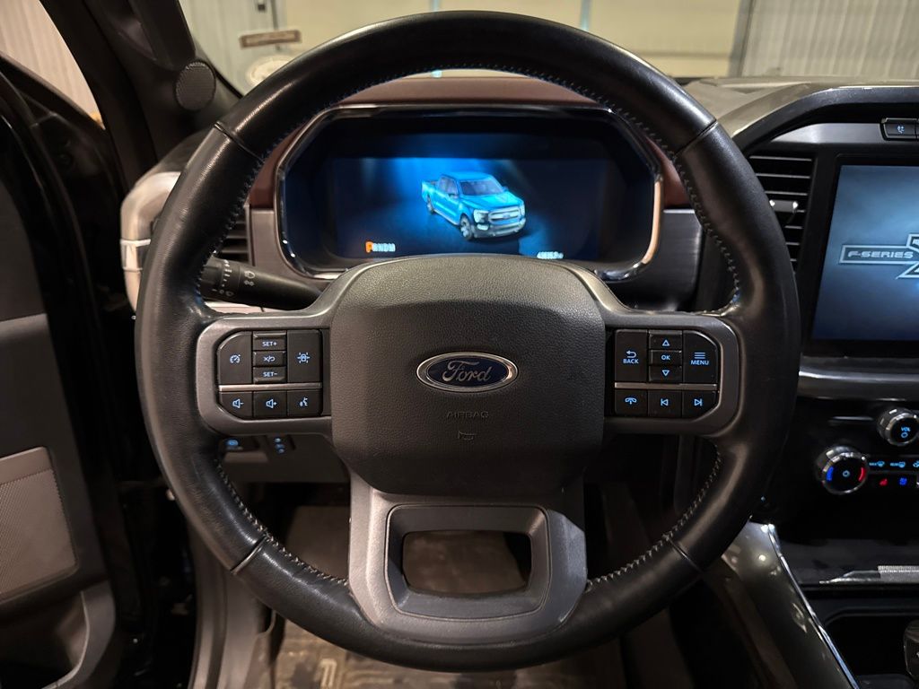 2023 Ford F-150 Lariat photo 9