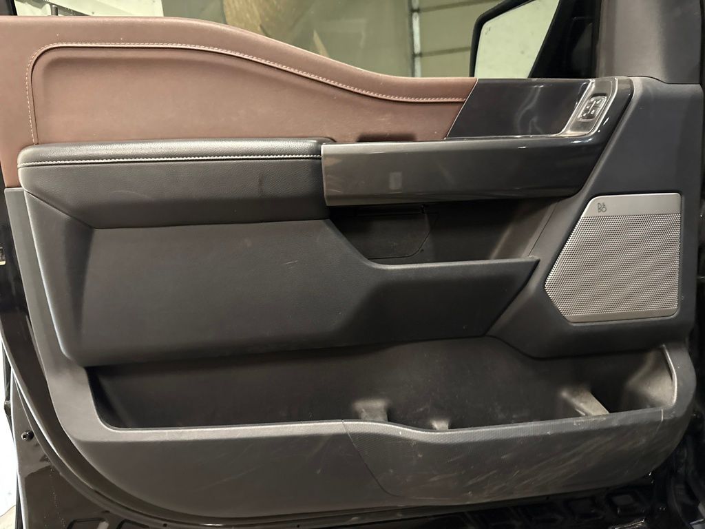 2023 Ford F-150 Lariat photo 15