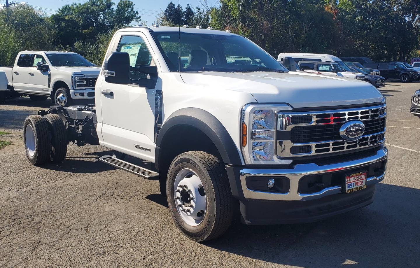 2024 Ford F-550 Super Duty Chassis Cab XL's photo