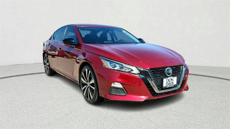 2022 Nissan Altima 2.5 SR