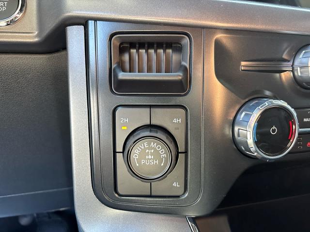 2025 Ford F-150 XLT photo 6