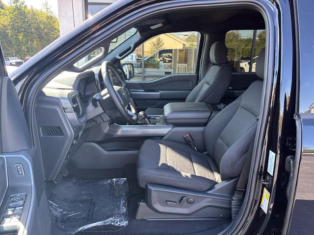 2025 Ford F-150 XLT photo 14