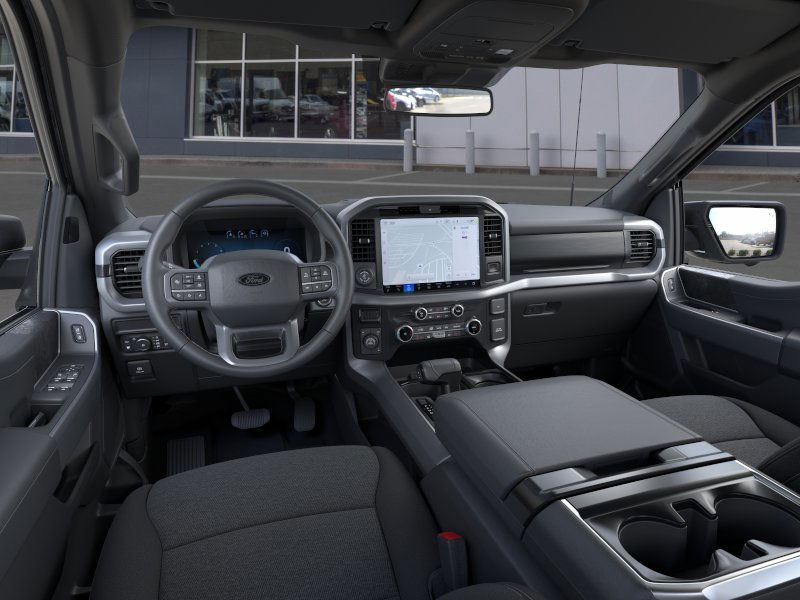 2025 Ford F-150 XLT photo 5