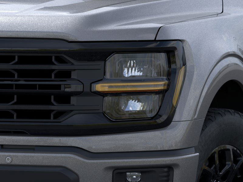 2025 Ford F-150 XLT photo 13