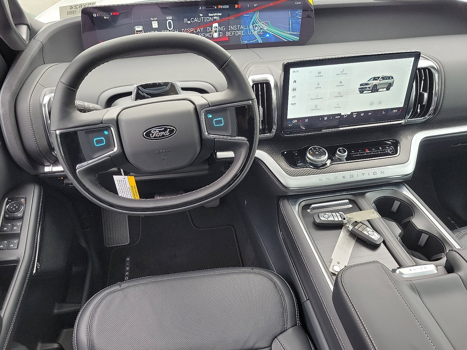 2025 Ford Expedition Platinum photo 2