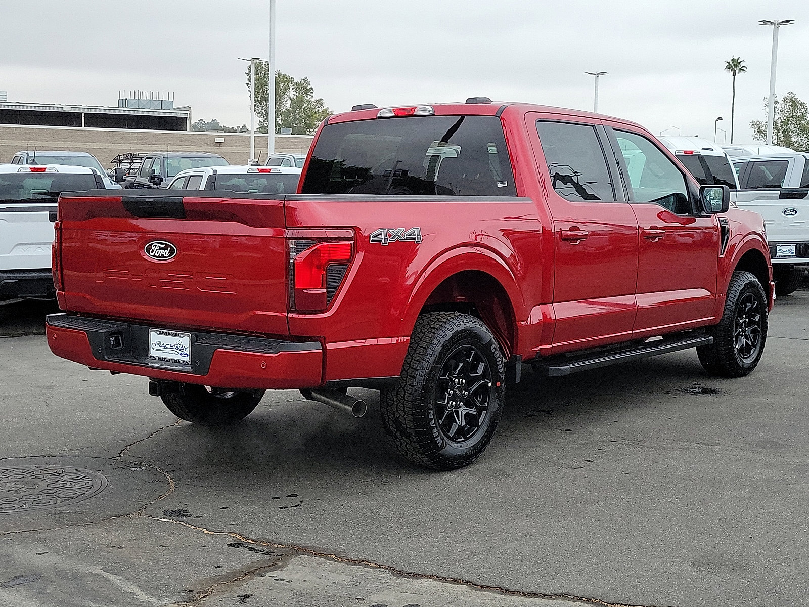 2025 Ford F-150 XLT photo 2