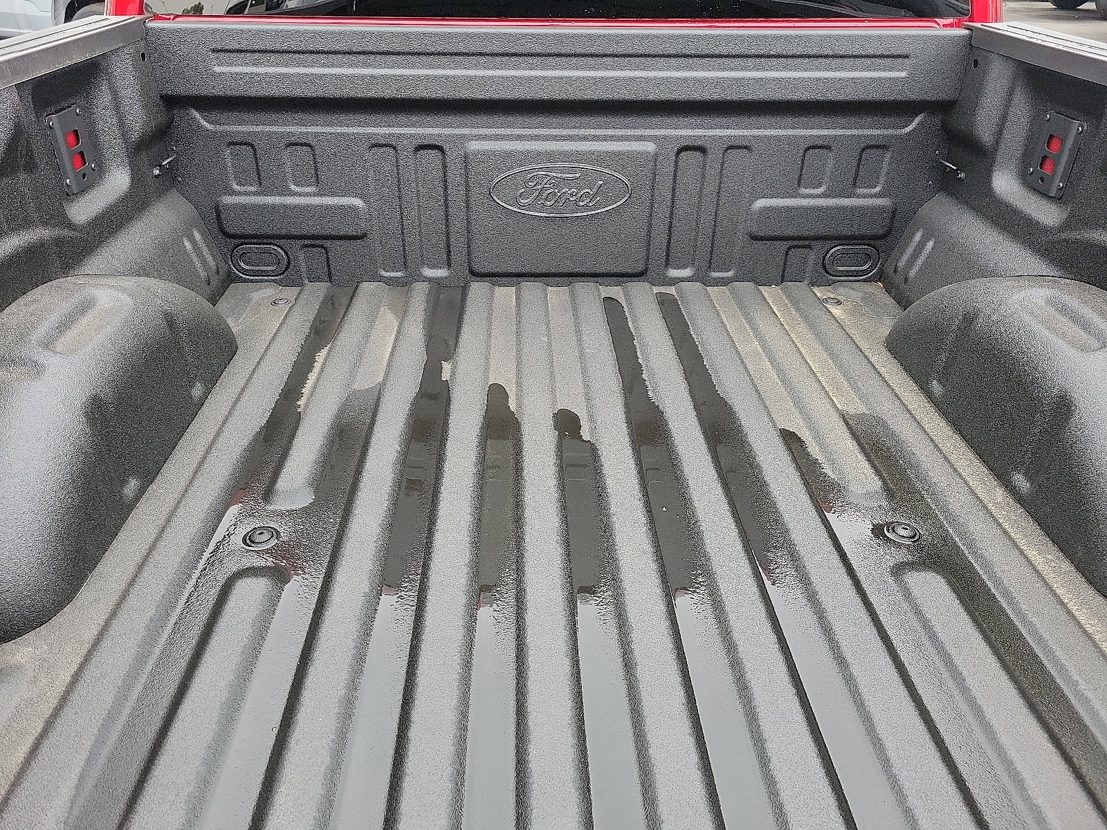 2025 Ford F-150 XLT photo 11