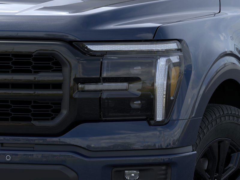 2025 Ford F-150 Lariat photo 16