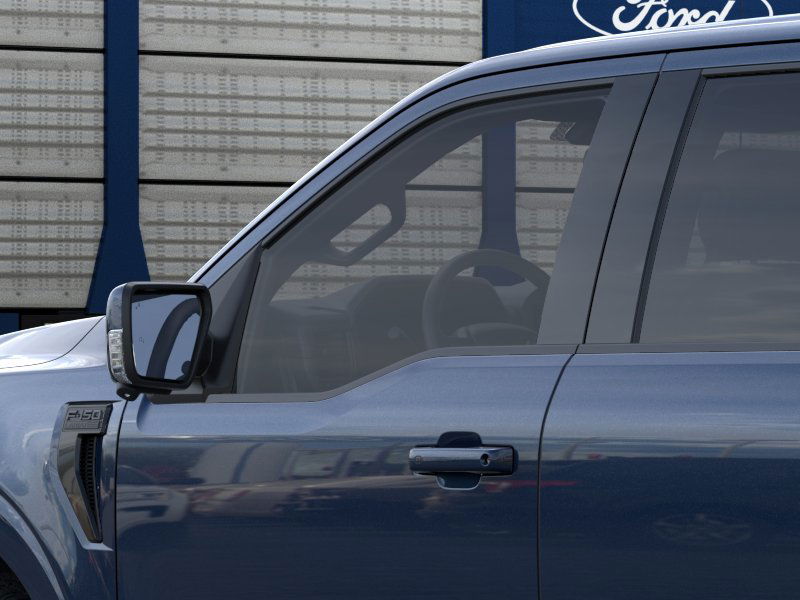 2025 Ford F-150 Lariat photo 18
