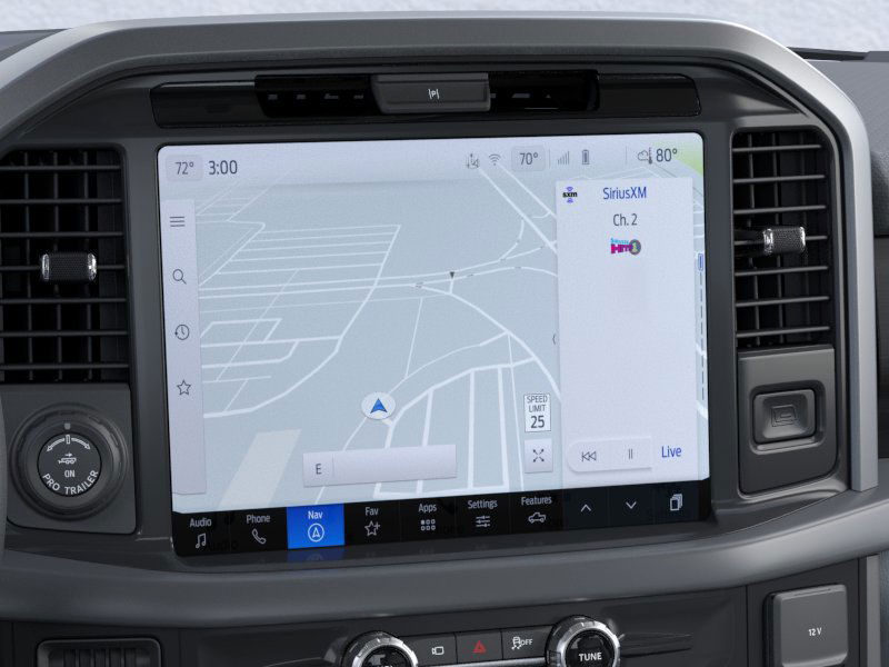 2025 Ford F-150 XLT photo 17